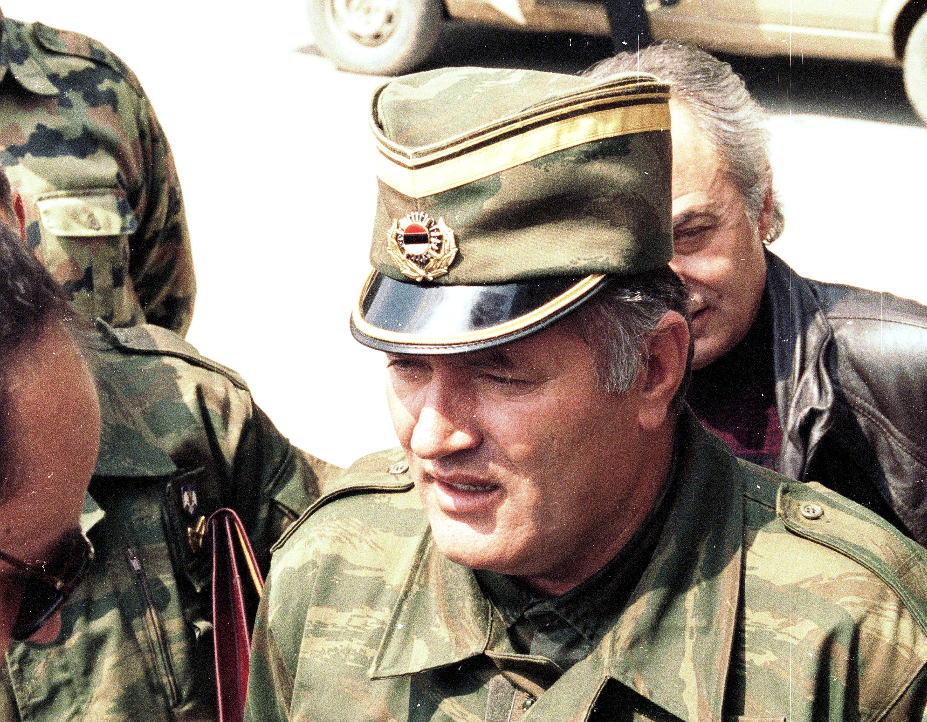 BIDF — Ratko Mladić pere