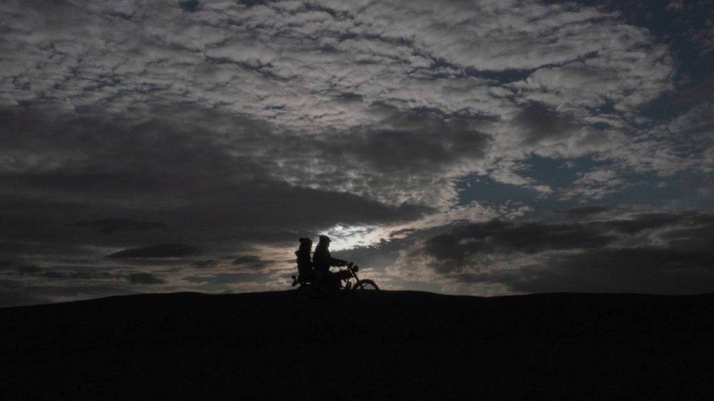 Áttörni a sziklákon ⎜ Verzió