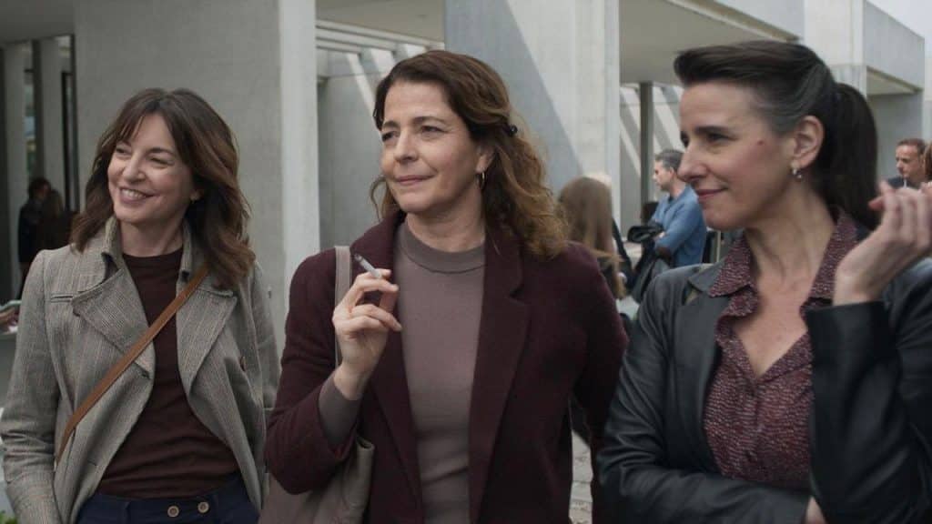 Egybenyíló szobák