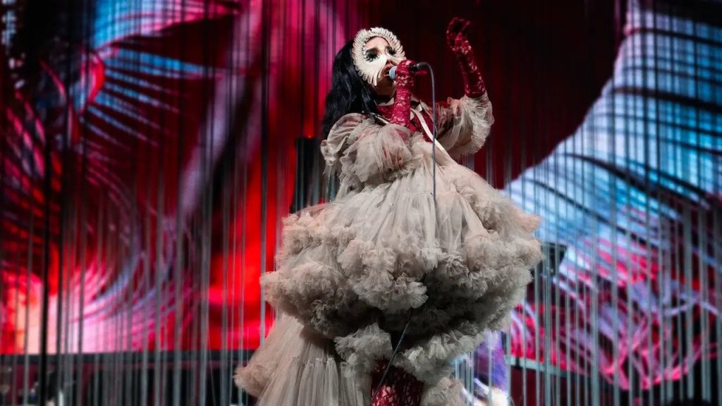 Björk: Cornucopia